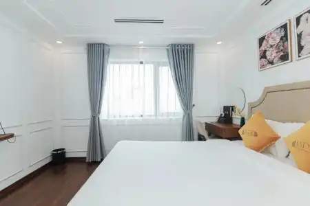 Jade Ha Long - 68