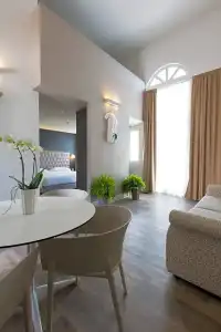 Al Campanile - Luxury Suites & Apartments - 37