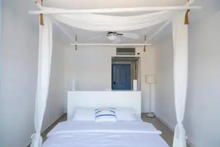 Port Alacati - 30