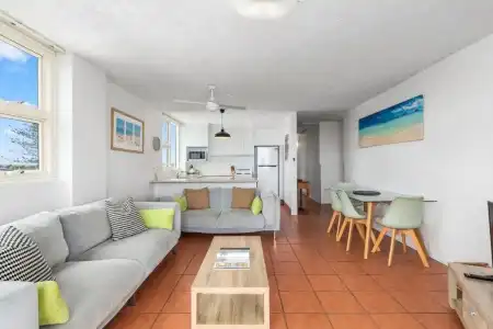 84 The Spit Holiday Apartments - 244