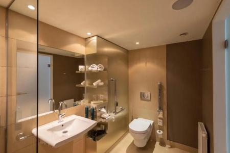 DoubleTree by Hilton Vienna Schonbrunn - 54