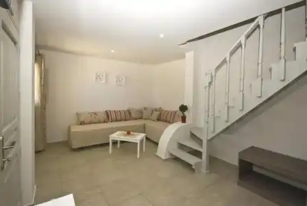 Alafouzos Studios - 9