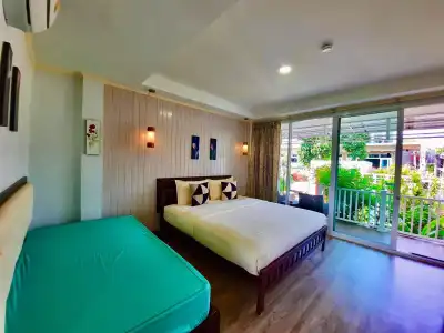 At Koh Larn Resort - 61