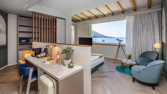 Val Di Sogno - Adults Only - 202