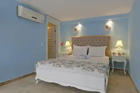 Alacati Roka Tas Otel - 40