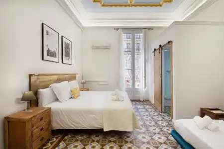 Hostal Girona - 60