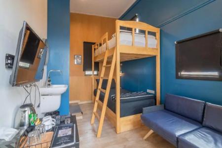 Beige Poshtels - 53