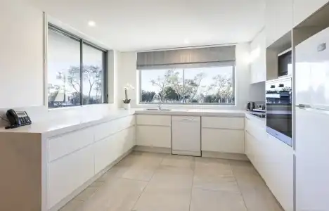 Bay Royal Apartments - 114