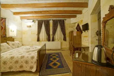 Safran Cave - 73