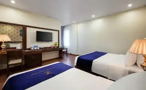 Halong Boutique - 21
