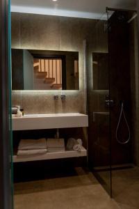 Mirror - 36