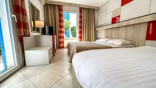 Slovenska Plaža Lux - 2