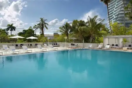 Courtyard by Marriott Miami Coconut Grove - 50