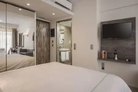 Bio Suites - 67
