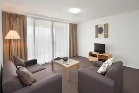 The Edge Apartment - 6