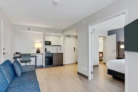 Holiday Inn & Suites Ottawa Kanata by IHG - 124