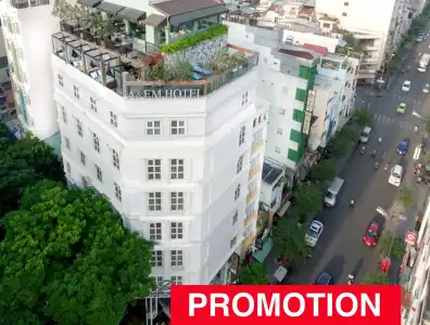 Me Saigon Boutique - 22