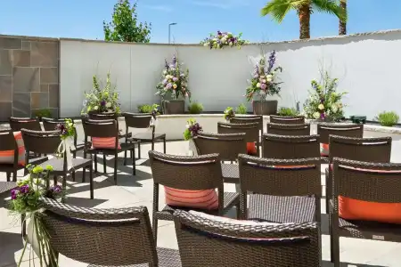 Hampton Inn & Suites Napa - 49