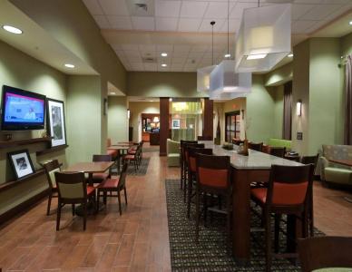 Hampton Inn & Suites Winston-Salem/University Area, NC - 18