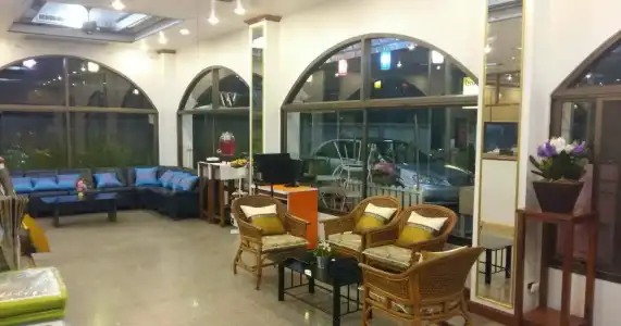 Super OYO 1096 Winner Inn - 9