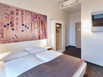 B&B Köln-Troisdorf - 41