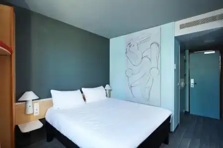 ibis Chartres Ouest Luce - 54