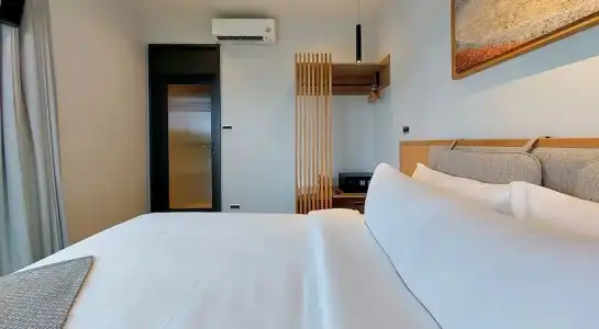 Shan Villas Sukhumvit - 49