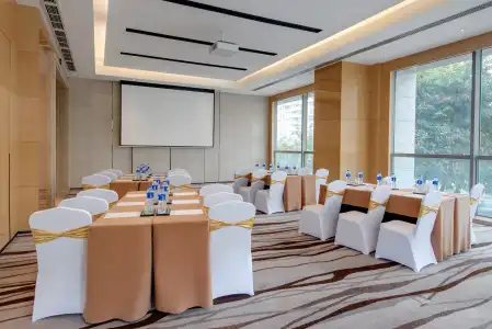 Holiday Inn Chengdu Oriental Plaza by IHG - 20