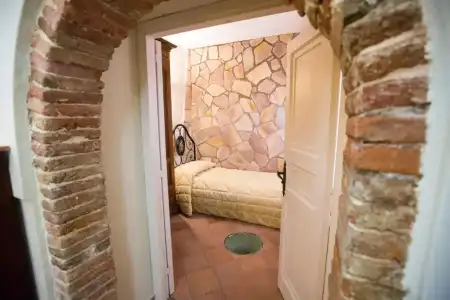 Palazzo Raho - 17