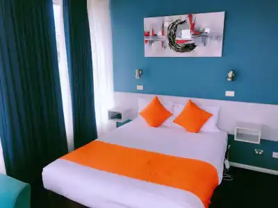 Waterfront Lodge Motel - 86