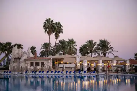 Adora & Resort - 26