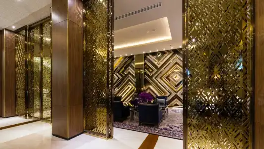 Chatrium Royal Lake Yangon - 15