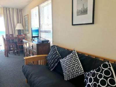 Ocean Surf Resort - 56