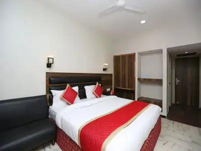 OYO 606 Imperial - 6