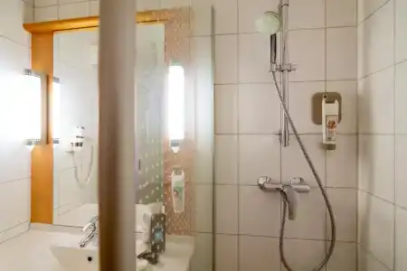 Ibis Brussels Erasmus - 61