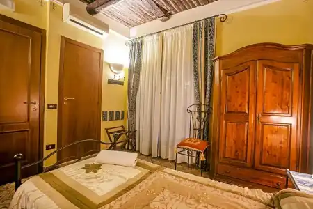 Alloggio dei Vassalli, In the Heart of the Historic Center - 86