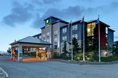 Holiday Inn Express Kamloops by IHG - 42