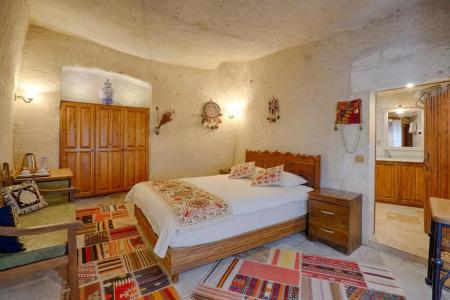 Tulip Cave Suites - 56