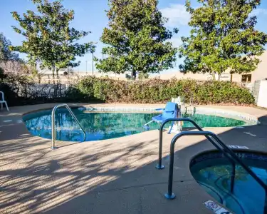 Comfort Inn Redding Near I-5 - 13