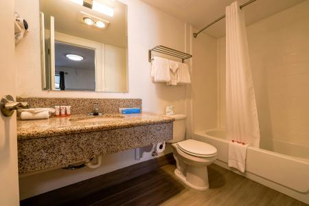 Newport Inn By OYO - Hwy 101 - 27