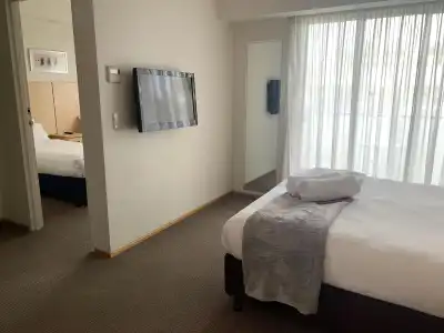 Airport Ascot Motel - 35