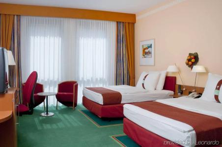 First Inn Zwickau - 4