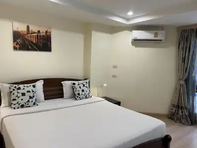V Check Inn Sukhumvit 22 - 167