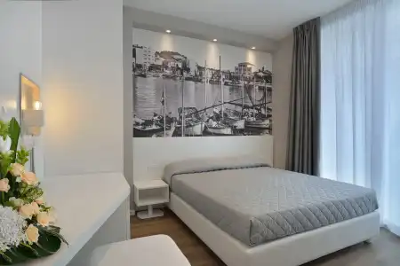 Embassy & Spa - 3
