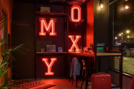 Moxy Lisbon City - 24