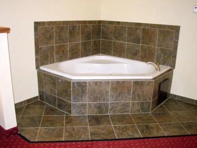 Hampton Inn & Suites Louisville East - 8