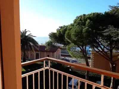 Esperia - 8