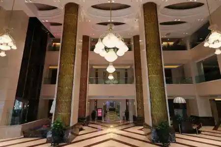 Renaissance Shenzhen Luohu - 2