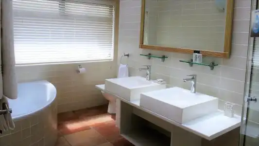Atlantic Villa Boutique Guesthouse - 56