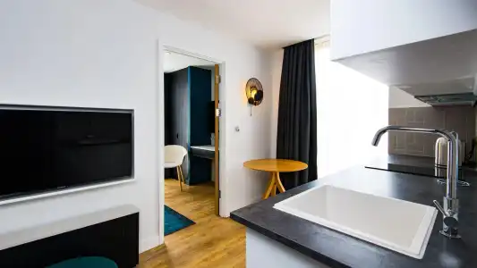Staybridge Suites Cardiff by IHG - 12